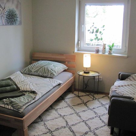 #3 Gemuetliches Ruhiges Zimmer Gartenblick, Gemeinschaftsbad W-Lan Airport Nah Gelegen Mit Late Night Check In Haus Nr 9,5 Trunkelsberg Buitenkant foto