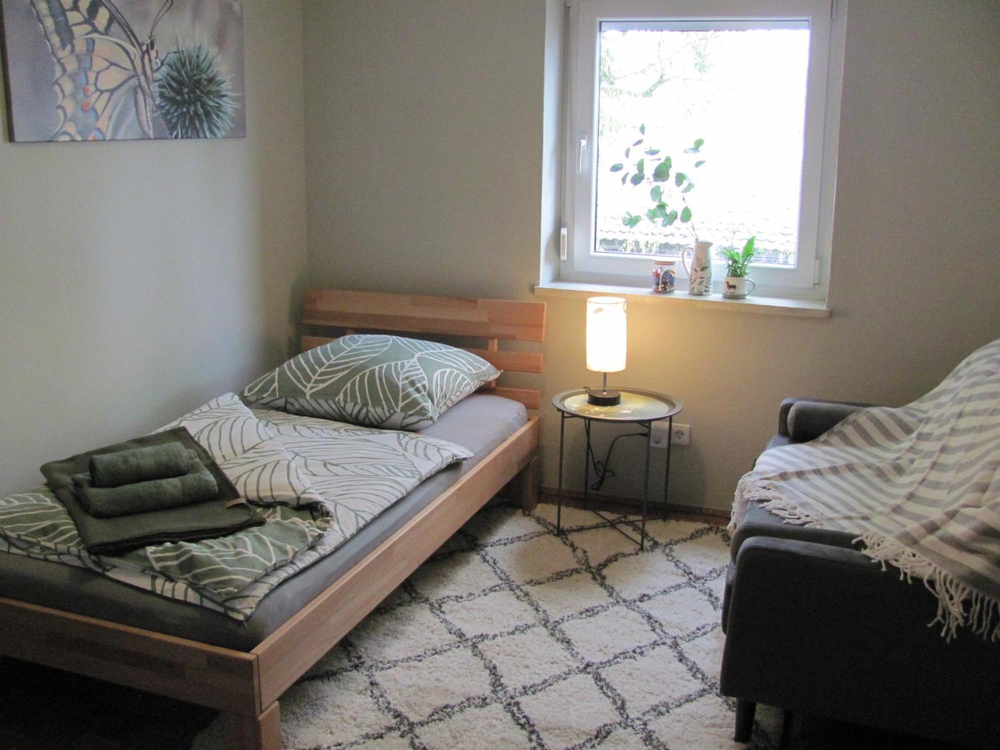 #3 Gemuetliches Ruhiges Zimmer Gartenblick, Gemeinschaftsbad W-Lan Airport Nah Gelegen Mit Late Night Check In Haus Nr 9,5 Trunkelsberg Buitenkant foto